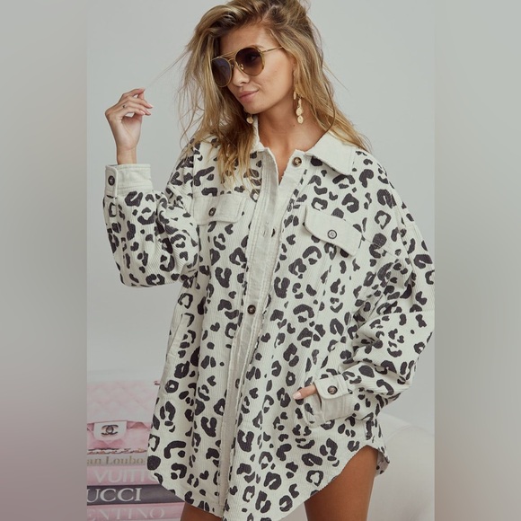 VINTAGE WASHED LEOPARD CORDUROY BUTTONED UP SHIRT JACKET - Picture 3 of 6